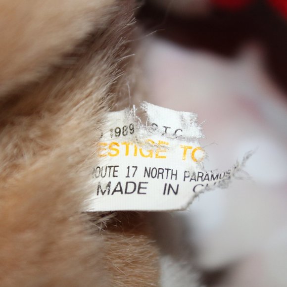 Vintage 1989 Prestige Toy Corp Plush Teddy Bear Laying On Belly With Package - Picture 5 of 7